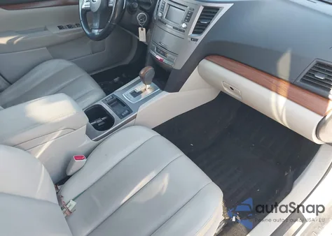 2013 Subaru Outback 2.5I Limited из США, поврежденный, VIN 4S4BRBKC2D3312841